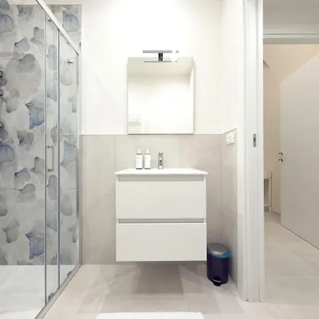 Homeby, Loft Portici 公寓 *