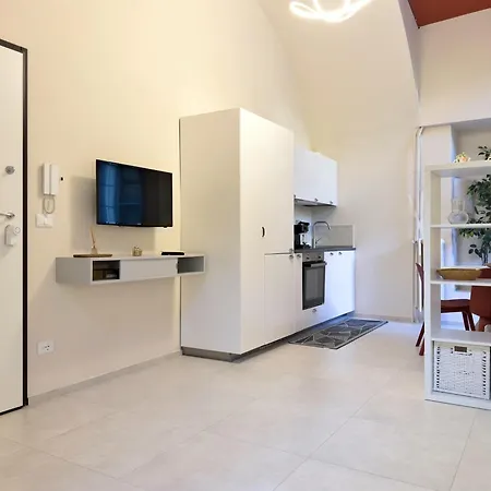 Homeby, Loft Portici Apartmán *