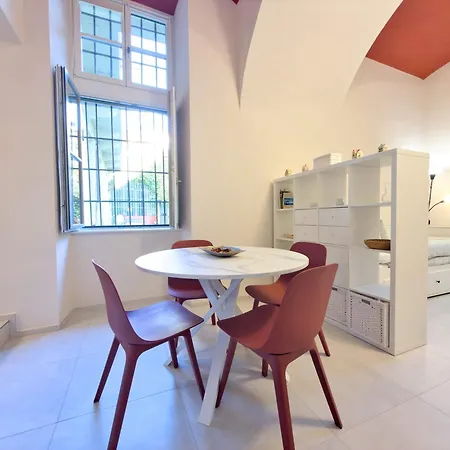 Homeby, Loft Portici 公寓 都灵